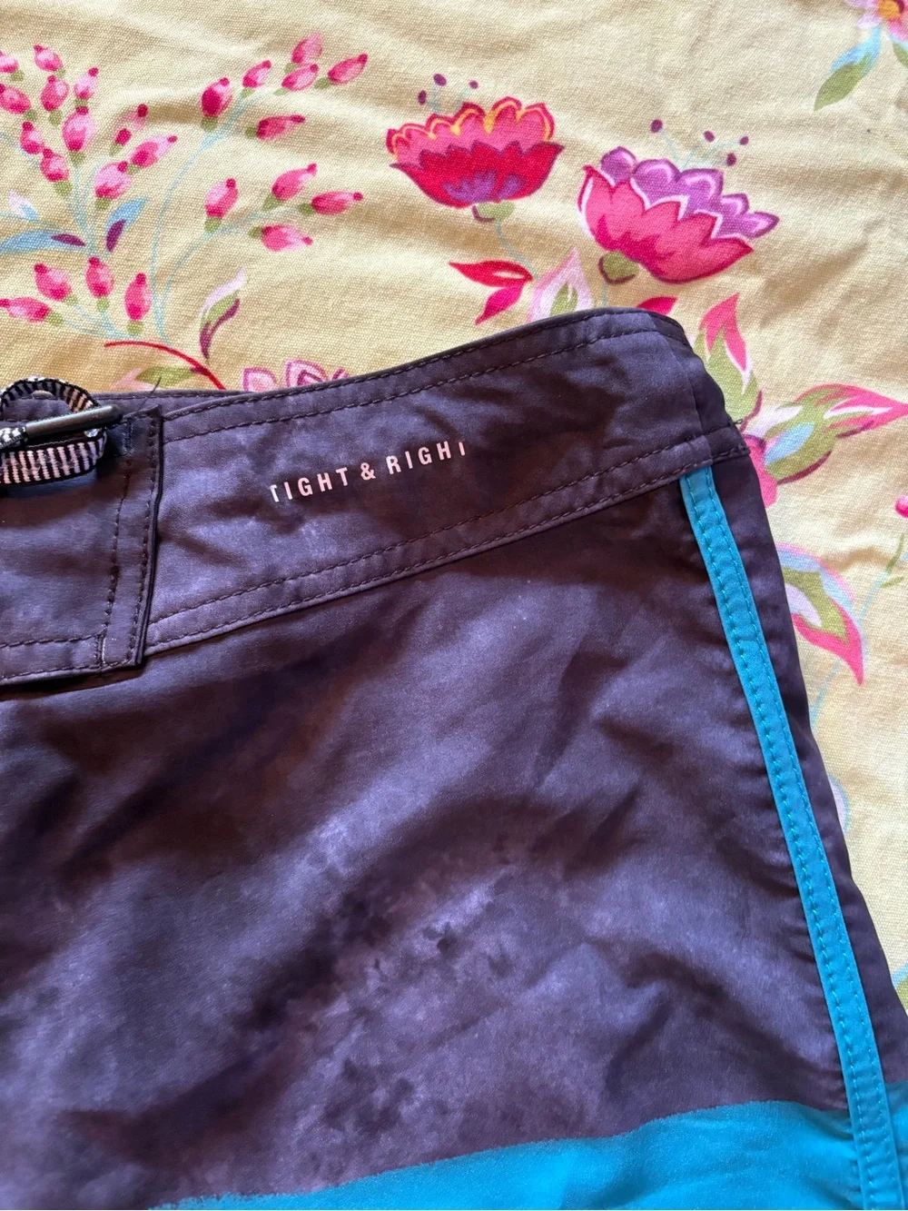 Imperial Motion IM Board Shorts Swim Trunks sz 33 Wake Surf Skate Volley Mens